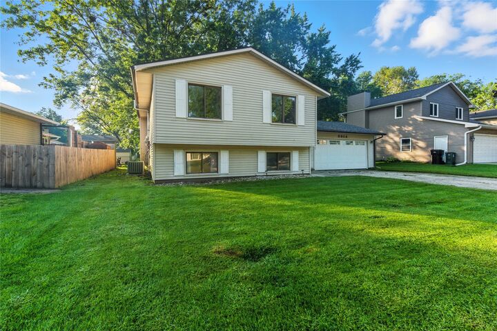 Property Photo: 3914 Heritage Road IA 50613