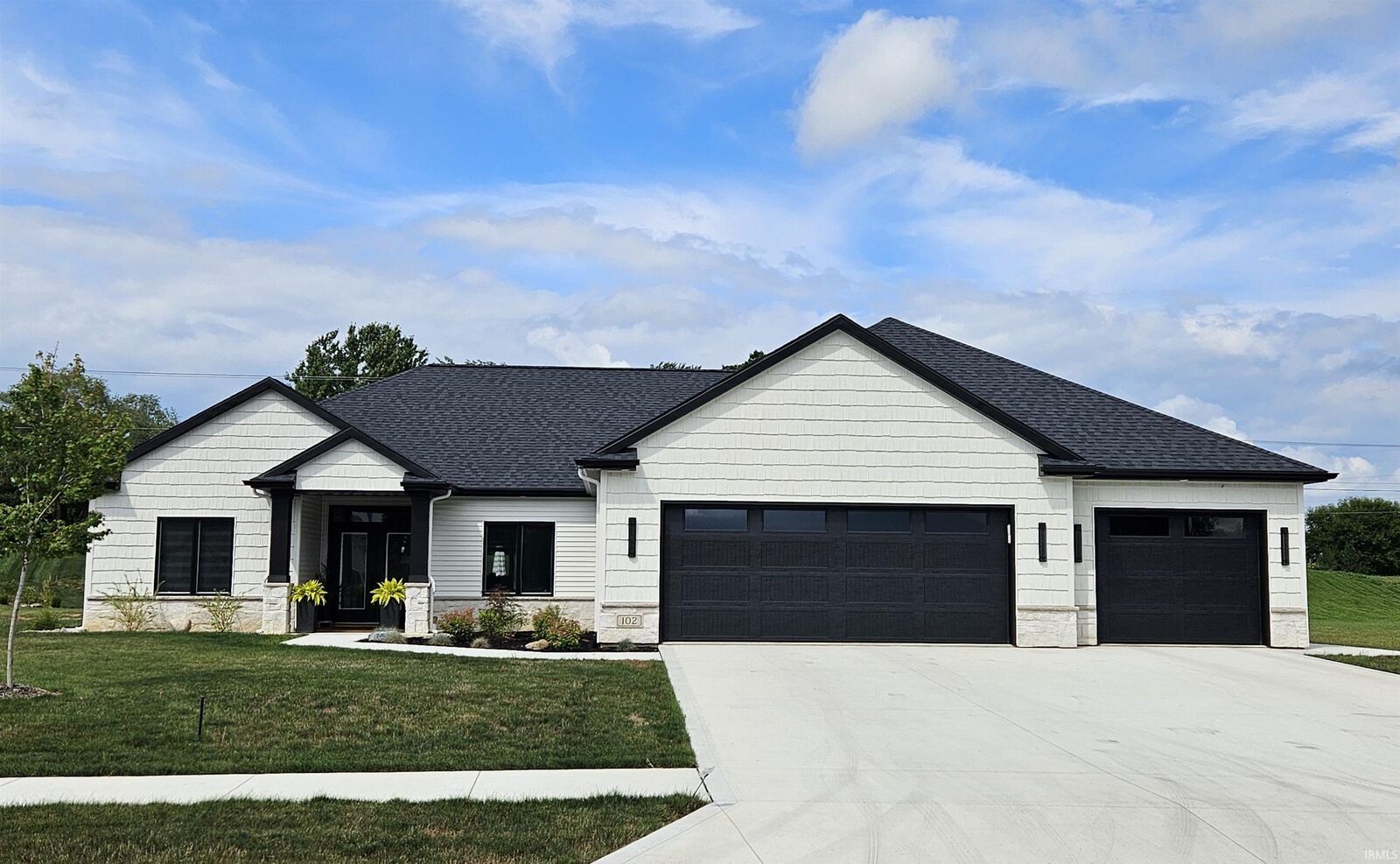 Property Photo:  102 Fox Trail Drive  IN 46706 