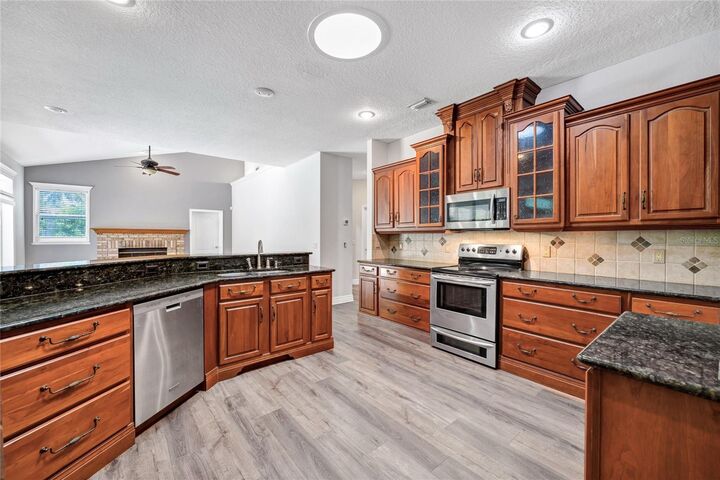 Property Photo: 3516 Battersea Court FL 32812