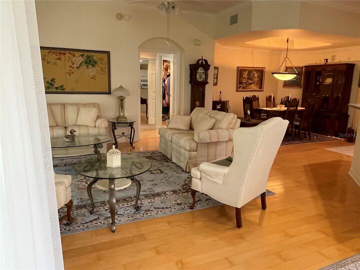 Property Photo:  5000 Ibis Way 101  FL 34292 