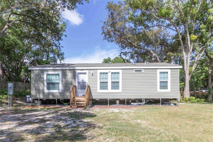 Property Photo: 12841 Hicks Road FL 34669