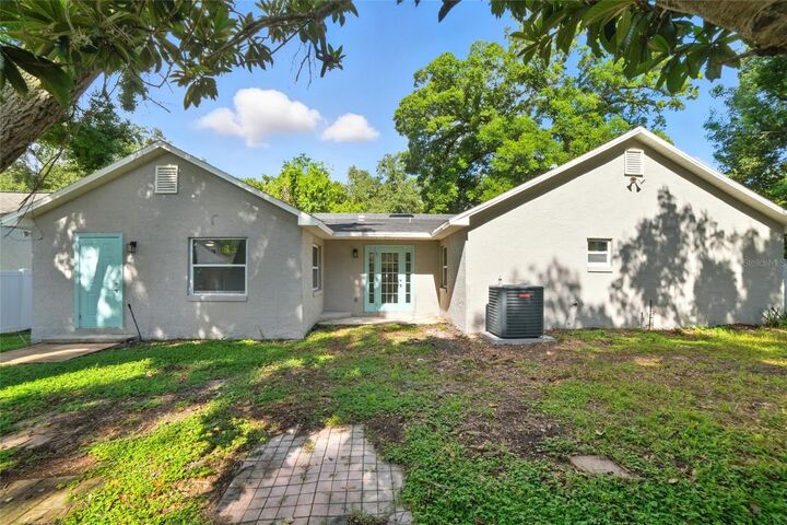 Property Photo: 2739 Bolder Lane FL 32812