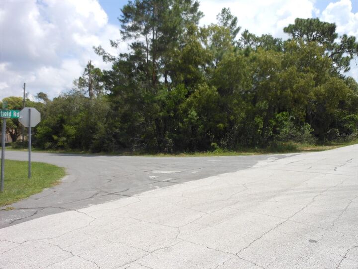 Property Photo:  5128 Abagail Drive  FL 34608 