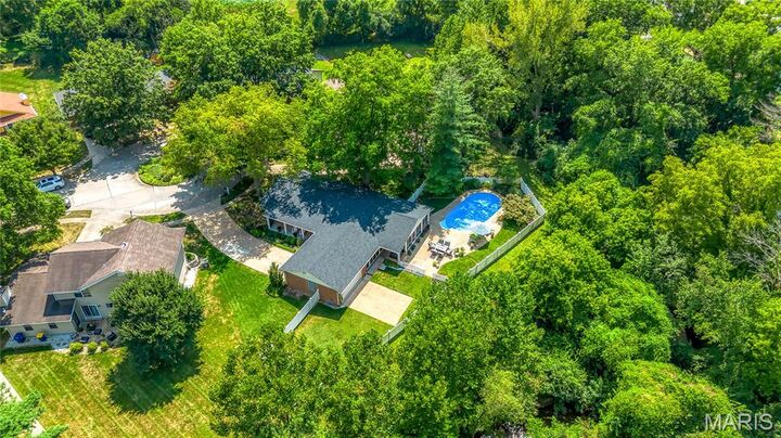 Property Photo: 1305 Weidmann Estates Court MO 63011