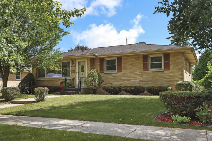 7817 43rd Ave  Kenosha WI 53142 photo