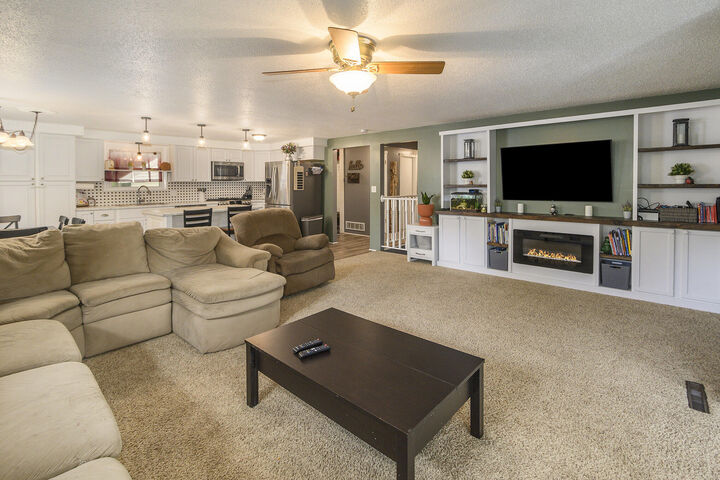 Property Photo: 110 Riverside Drive MI 49420