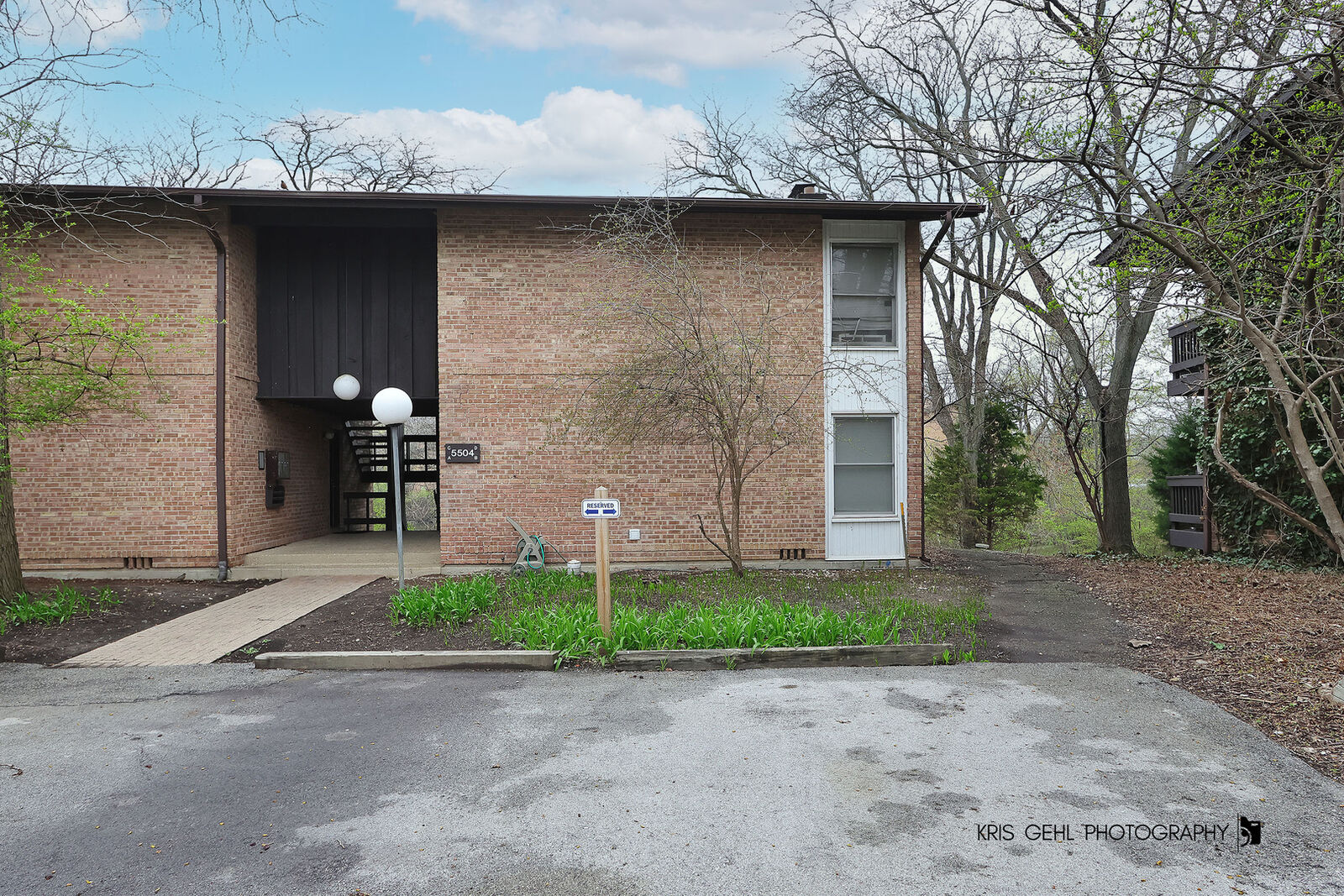 Property Photo:  5504 E Lake Drive C  IL 60532 