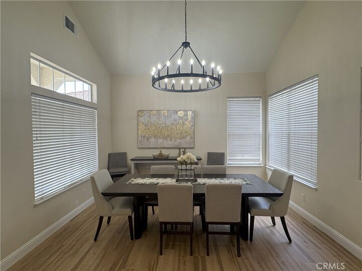 Property Photo:  2290 Warwick Avenue  CA 93720 