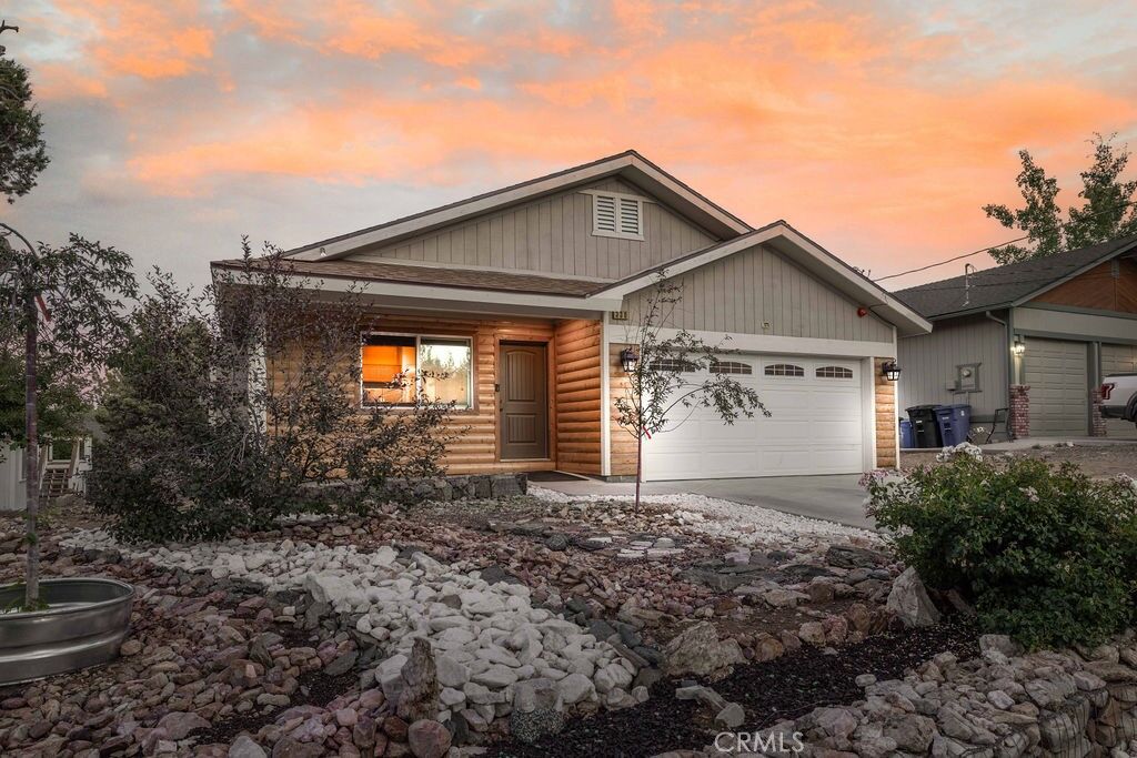 Property Photo:  330 Sites Way  CA 92314 