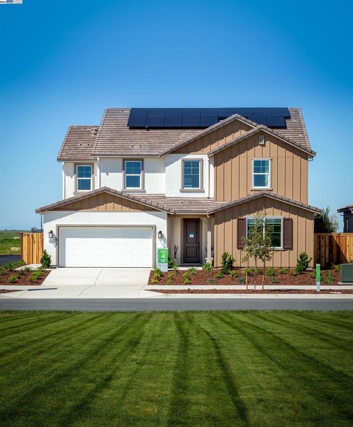 Property Photo:  609 Silver Canoe Court  CA 95747 
