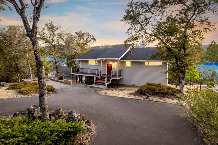 Property Photo: 11891 Raven Court CA 95946
