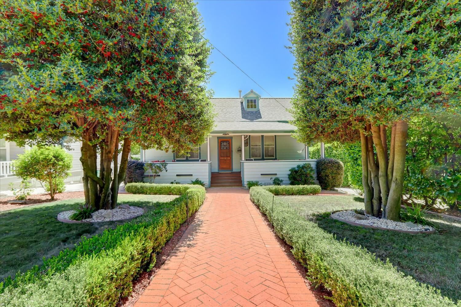 Property Photo: 236 Bennett Street CA 95945