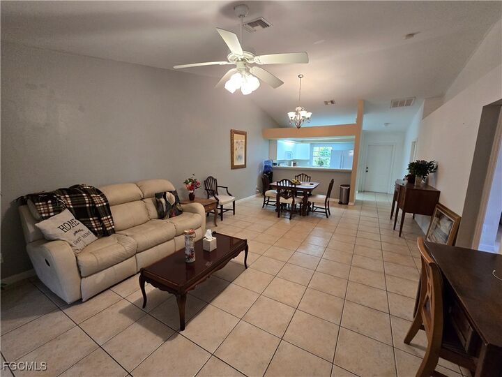 Property Photo:  4726-4728 14th Street SW  FL 33973 