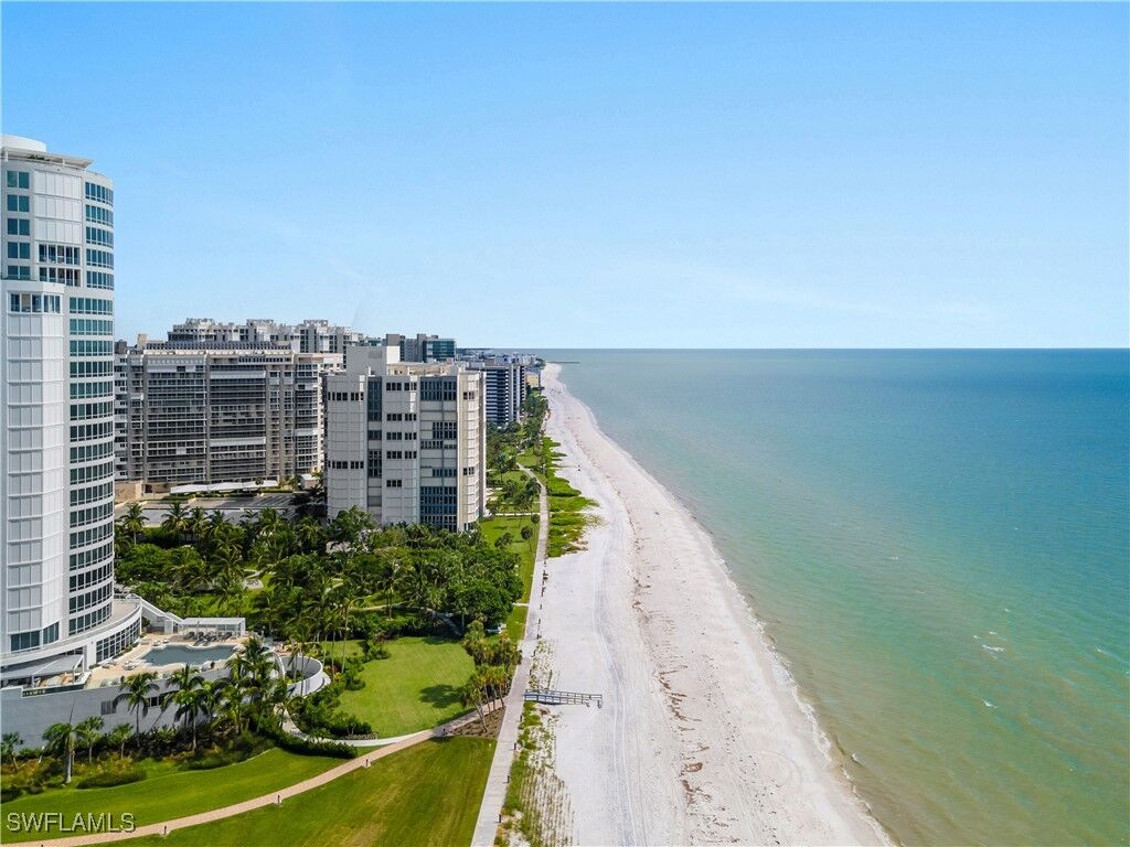 Property Photo: 555 Park Shore Dr B302 FL 34104