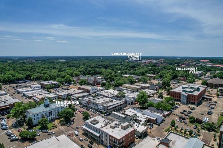 Property Photo:  514 E. Jackson Avenue #101  MS 38655 