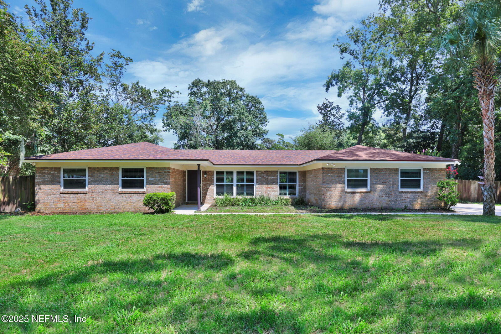 Property Photo: 131 Tarrasa Drive FL 32225