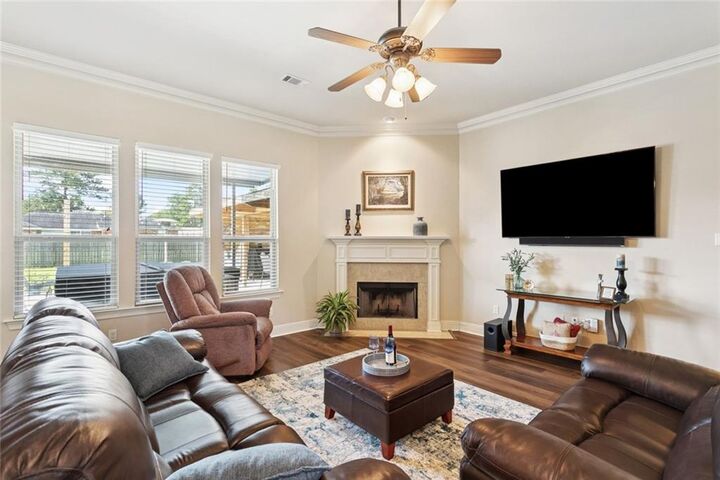Property Photo:  305 Anthony Avenue  LA 70420 