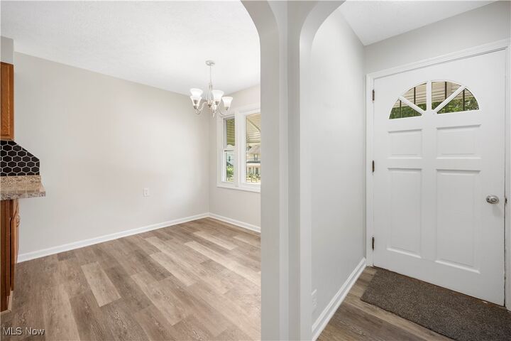 Property Photo: 1001 Emma Avenue OH 44302