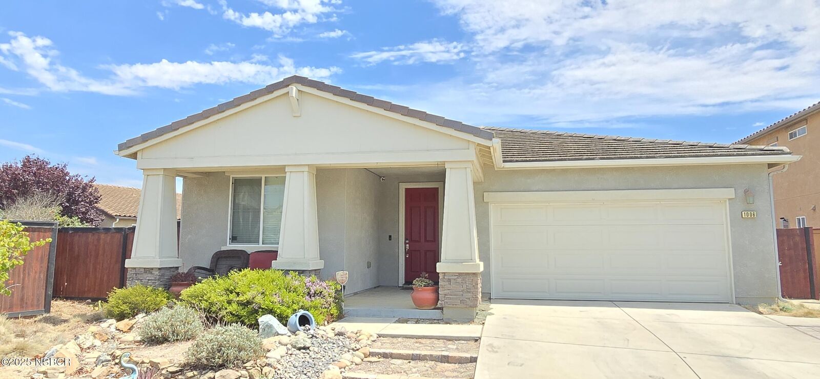 Property Photo: 1006 Tranquillion Court CA 93436