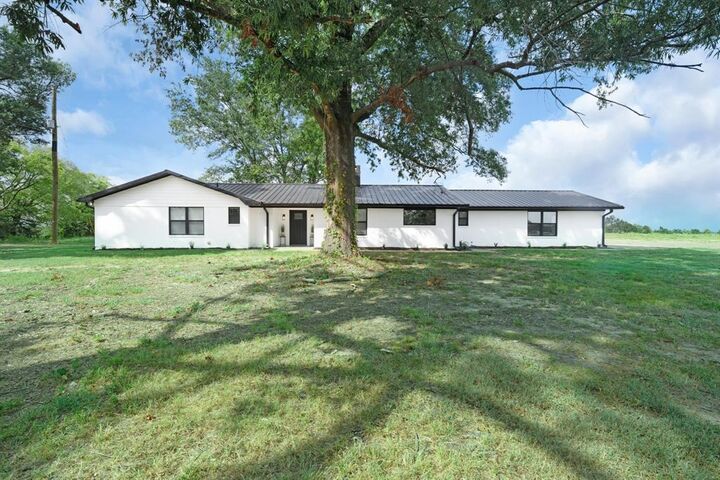 Property Photo:  17113 Texas Highway 11 E  TX 75494 