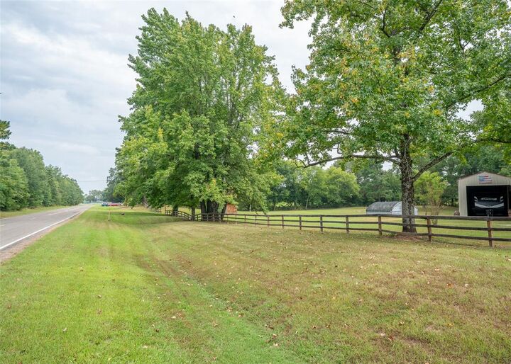 Property Photo:  4512 Fm 114  TX 75554 