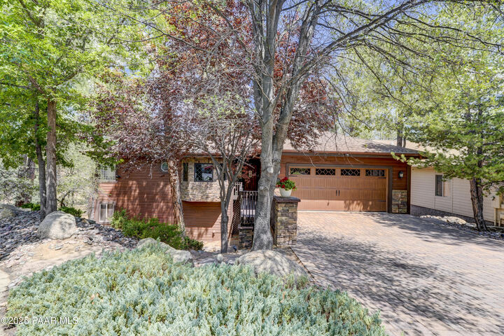 Property Photo: 1155 Trails End AZ 86303
