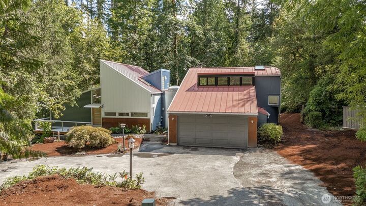 Property Photo:  26031 SE 156 Street  WA 98027 