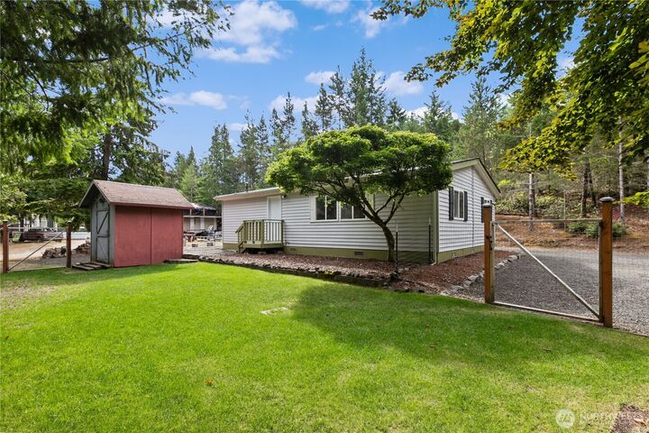 Property Photo: 40 E Crimson Peak Road WA 98528