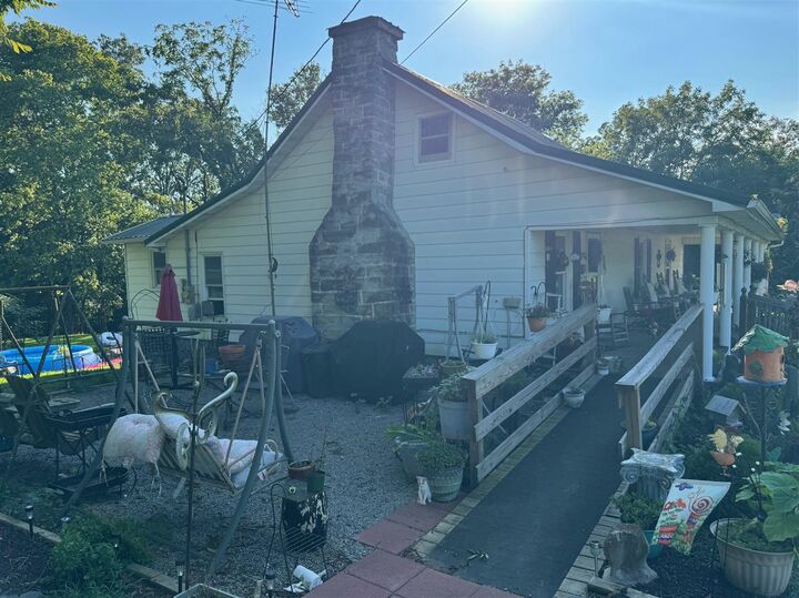 Property Photo:  5321 Judio Road  KY 42717 