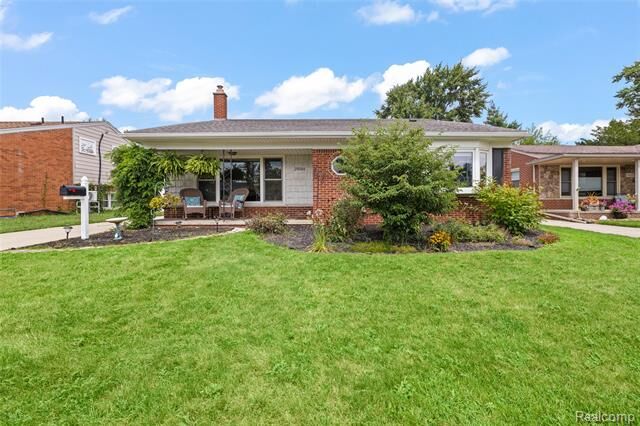 Property Photo: 29544 Mark Lane MI 48152