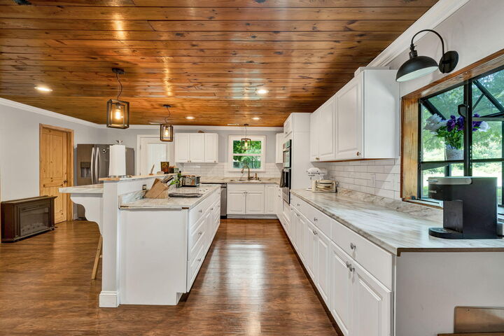 Property Photo:  281 Holden Road  TN 37321 