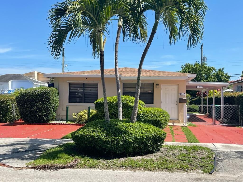 Property Photo:  3442 SW 25th Ter 3442  FL 33133