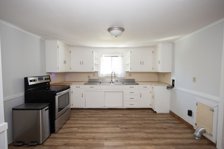 Property Photo: 148 Beecher Street CT 06489