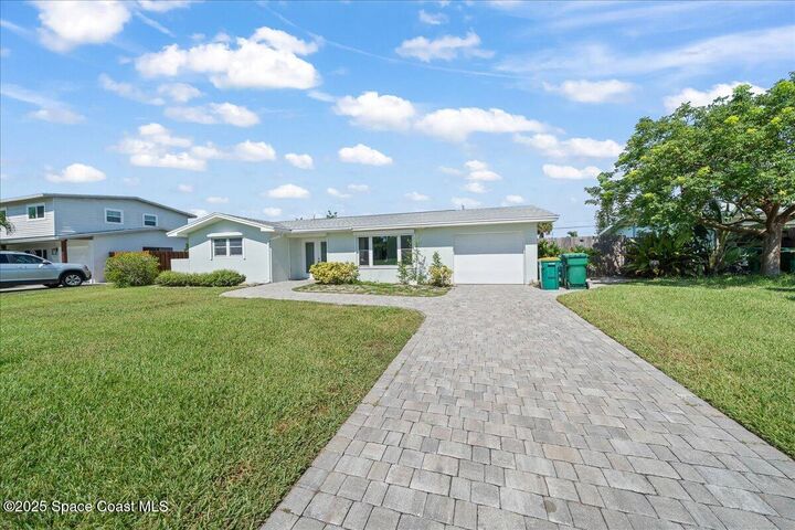Property Photo:  1216 Seminole Drive  FL 32937 
