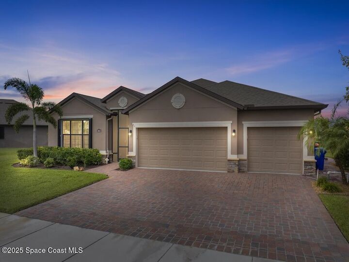 Property Photo:  5614 1st Square  FL 32968 