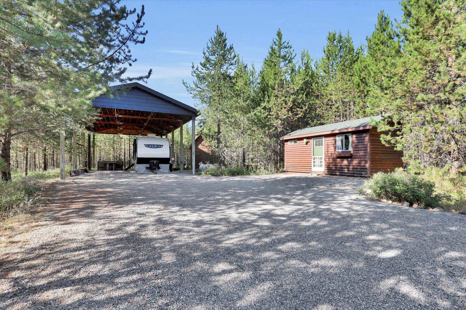 Property Photo:  142 Freedom Meadows Dr  WA 99156 