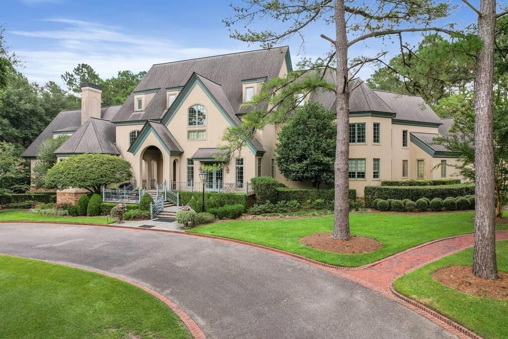 Property Photo:  701 Liveoak Trail  AL 36305 