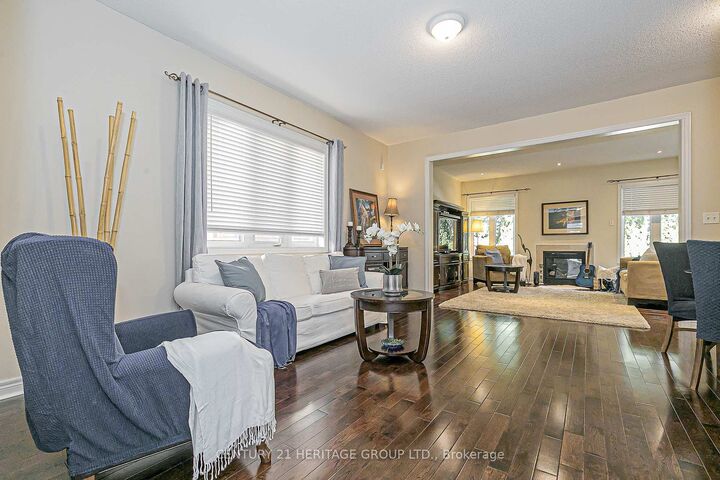 Property Photo:  44 Madison Avenue  ON L4E 2Z6 