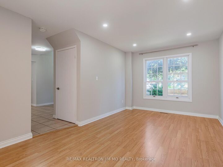 Property Photo: 35 Flint Crescent ON L1R 1K1