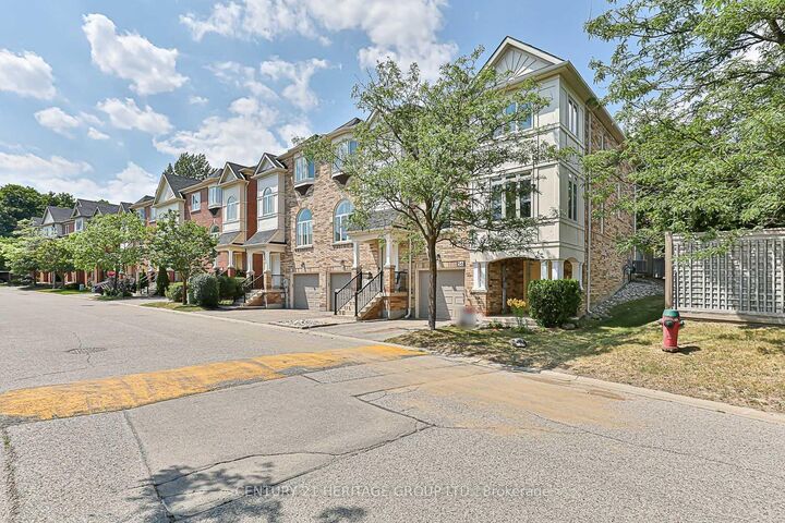 Photo de la propriété:  255 Shaftsbury Avenue 56  ON L4C 0L9 