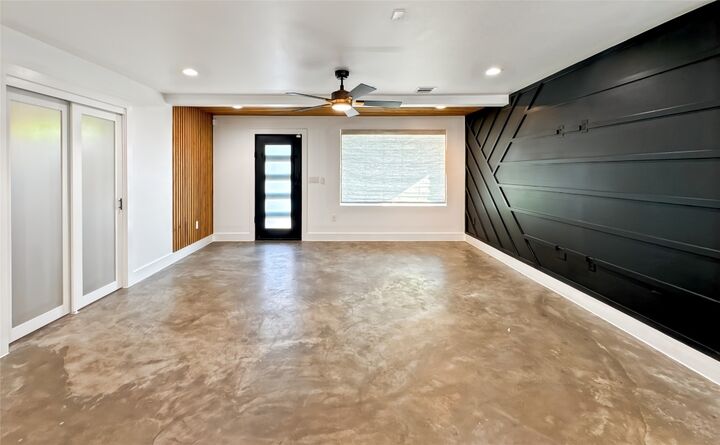 Property Photo: 1409 Westmoor Drive TX 78723