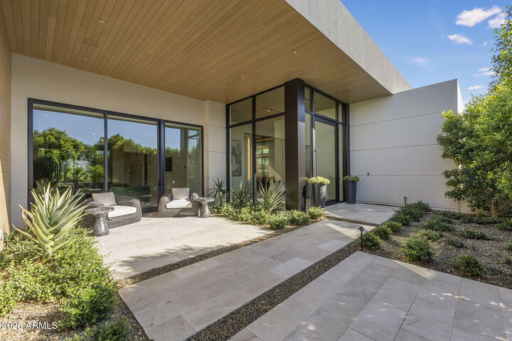 Property Photo: 5441 E Via Buena Vista AZ 85253