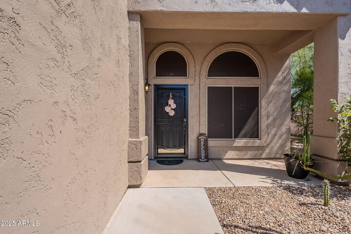 Property Photo: 16205 S 17th Lane AZ 85045