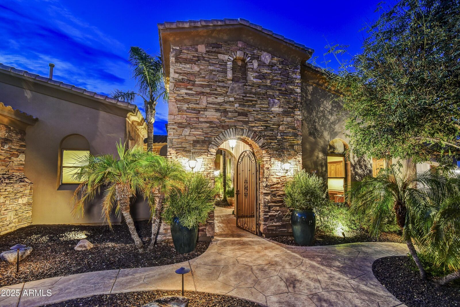 Property Photo:  8926 E Ann Way  AZ 85260 