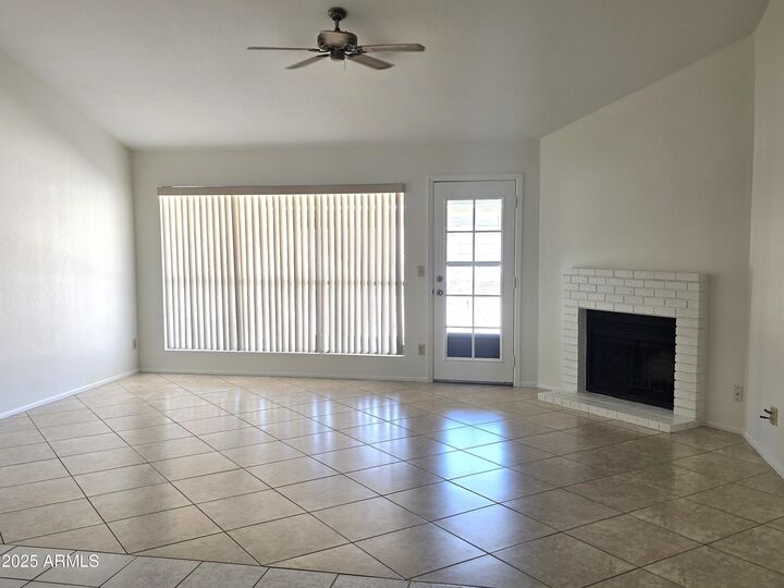 Property Photo: 7814 W Paradise Drive AZ 85345