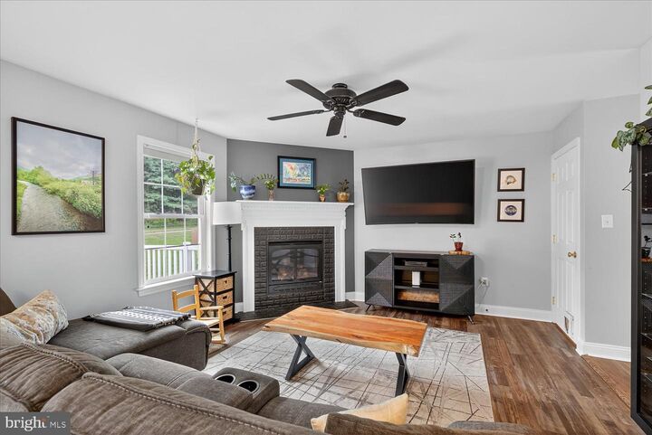 Property Photo: 108 Eagle Path PA 17554