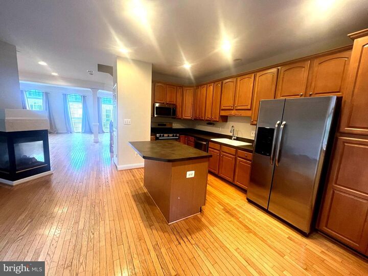 Property Photo: 607 NE Battery Terrace NE VA 20176