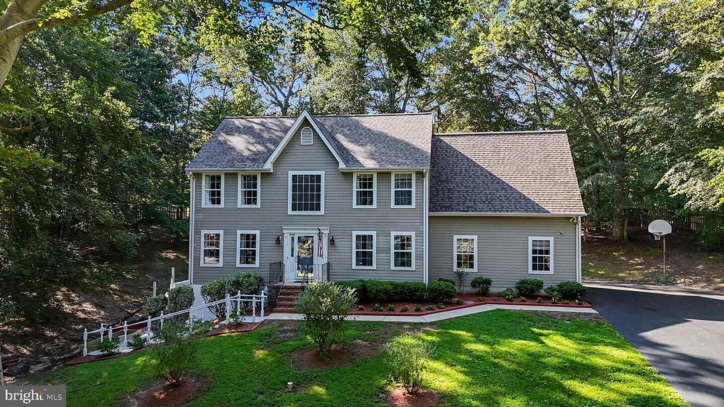 Property Photo: 1706 Market Street MD 20736