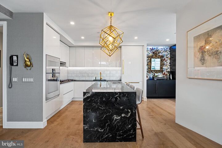 Property Photo:  1414 S Penn Square 22B  PA 19102 