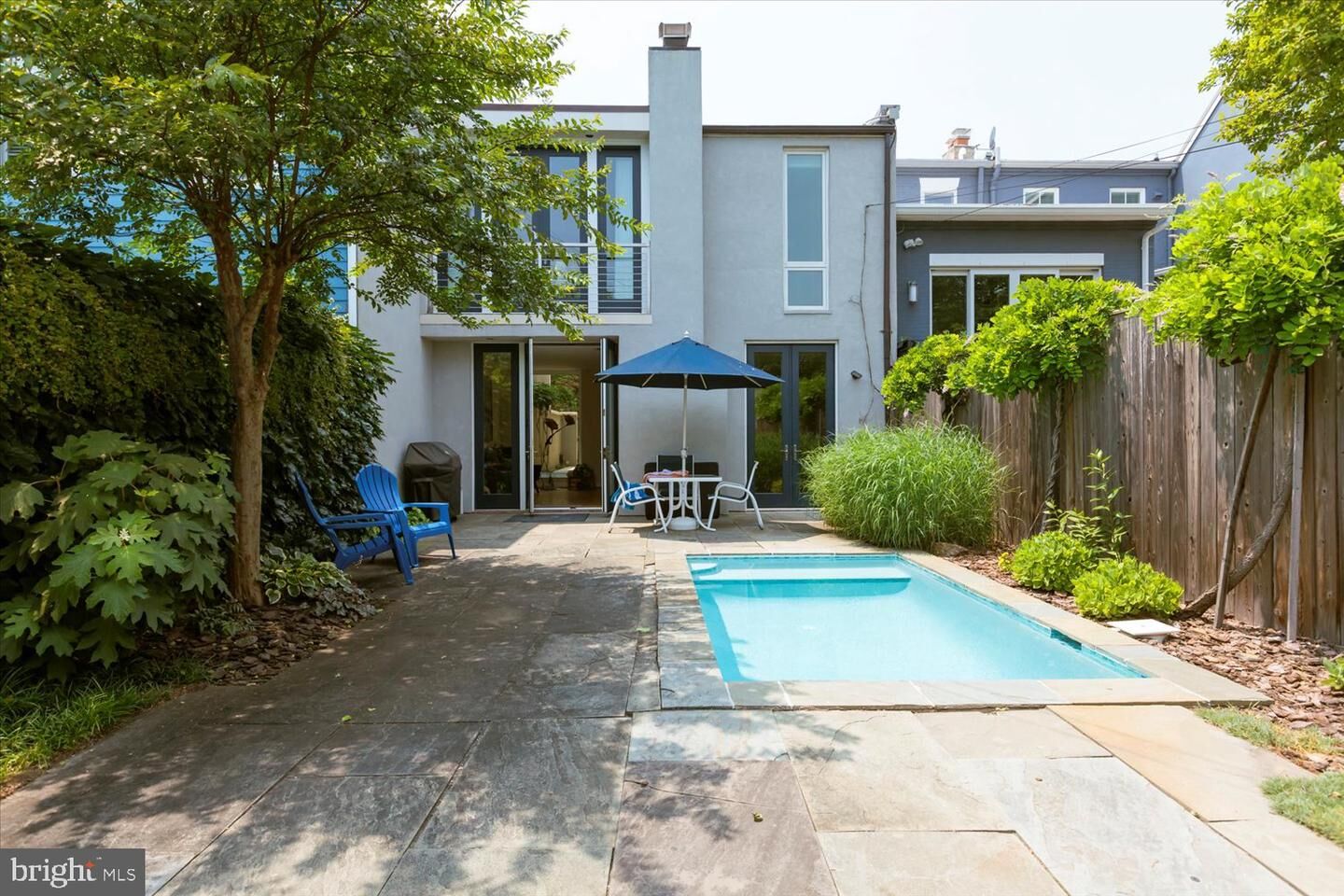 Property Photo: 524 6th Street SE DC 20003